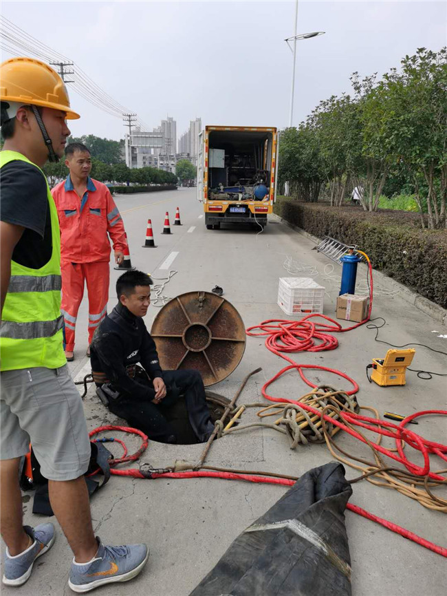 历下翻衬法管道修复技术主要工序